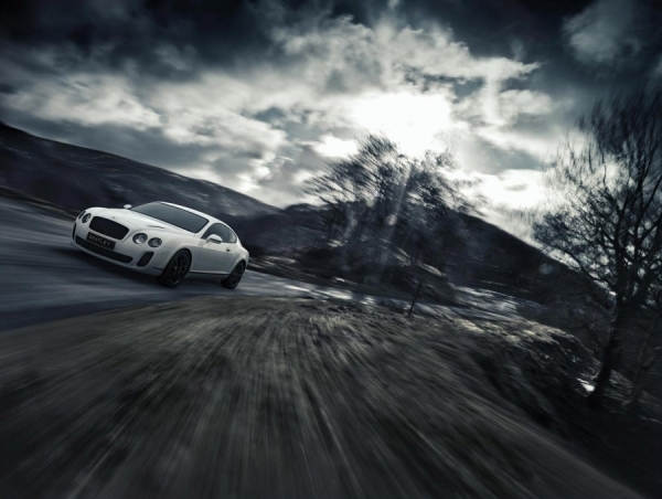 Photograph Nigel Harniman Bentley Motors Continental Gt Speed on One Eyeland